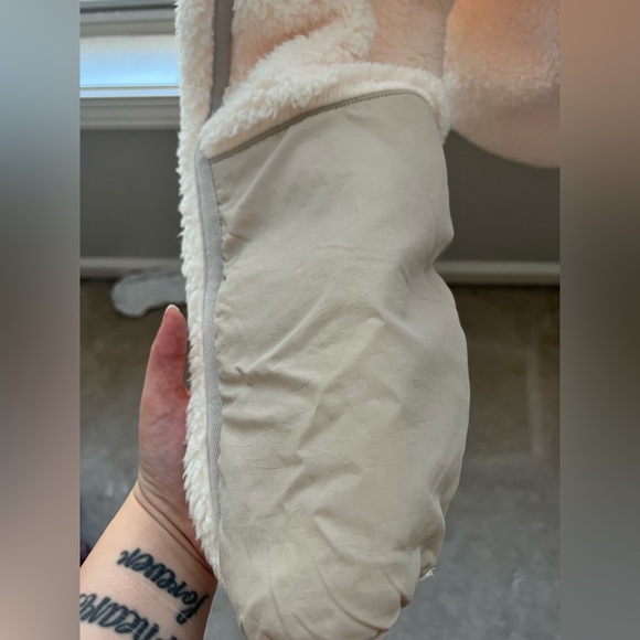 A&F Sherpa Jacket - Picture 7 of 7